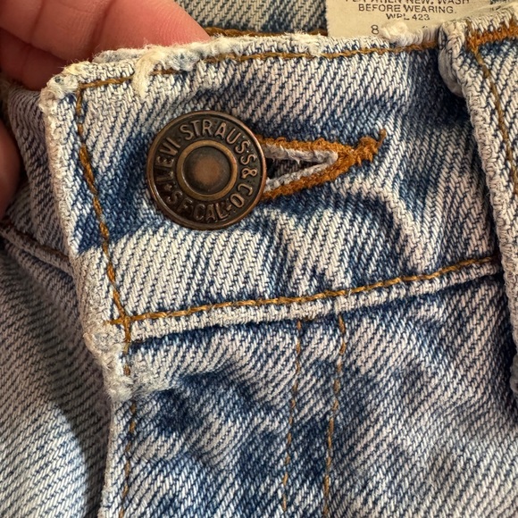 VINTAGE 532 Levi's Blue Jean Shorts High-Waisted‎ Cut-Off Style - Picture 3 of 6